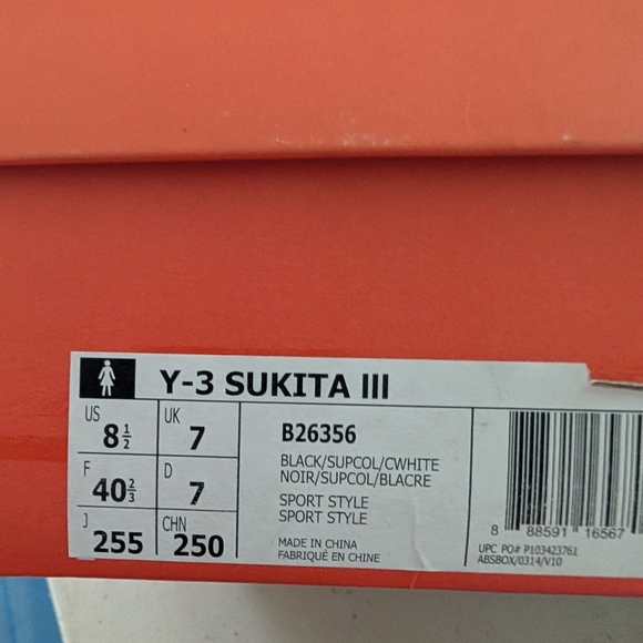 Y-3 Black High-Top Sneakers - Picture 2 of 2